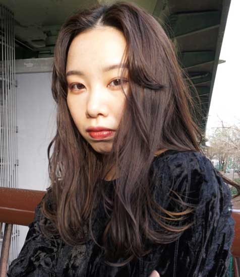 YUiNA